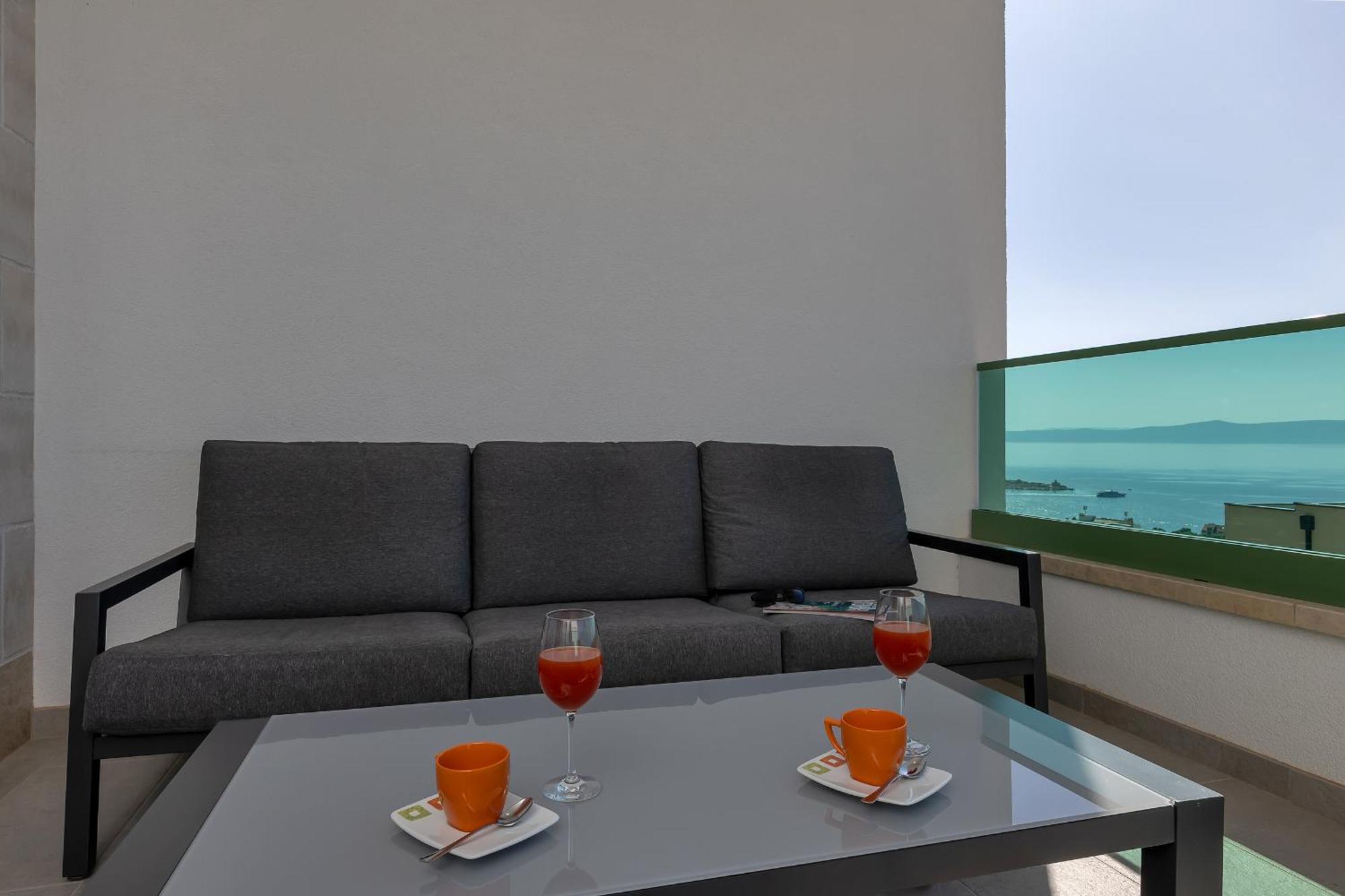 Luxury Sea View Sunrise *