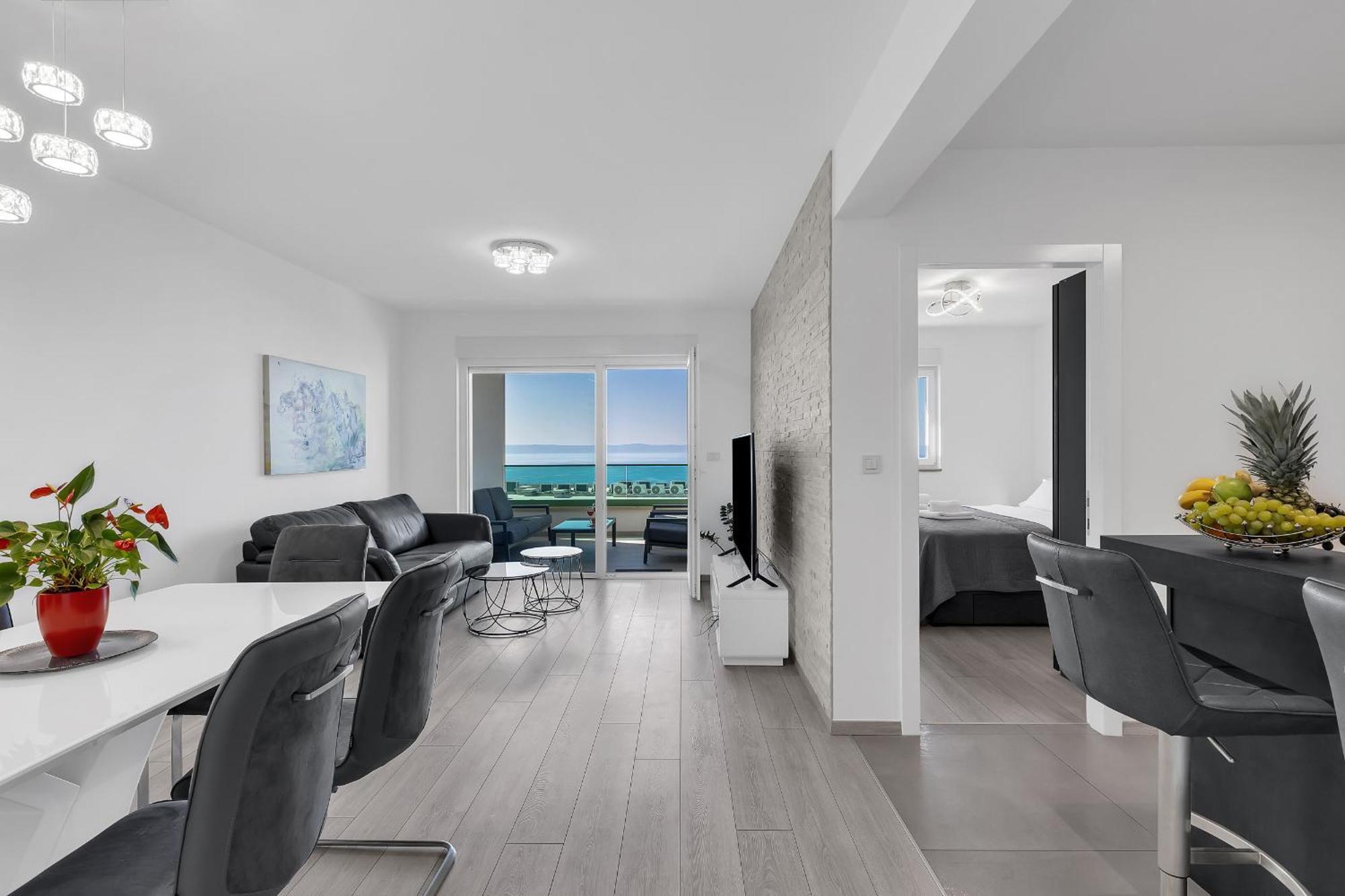 Luxury Sea View Sunrise Apartmán *